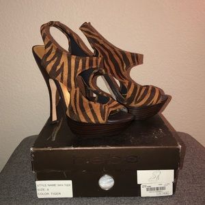 Bebe Maya Tiger Heels